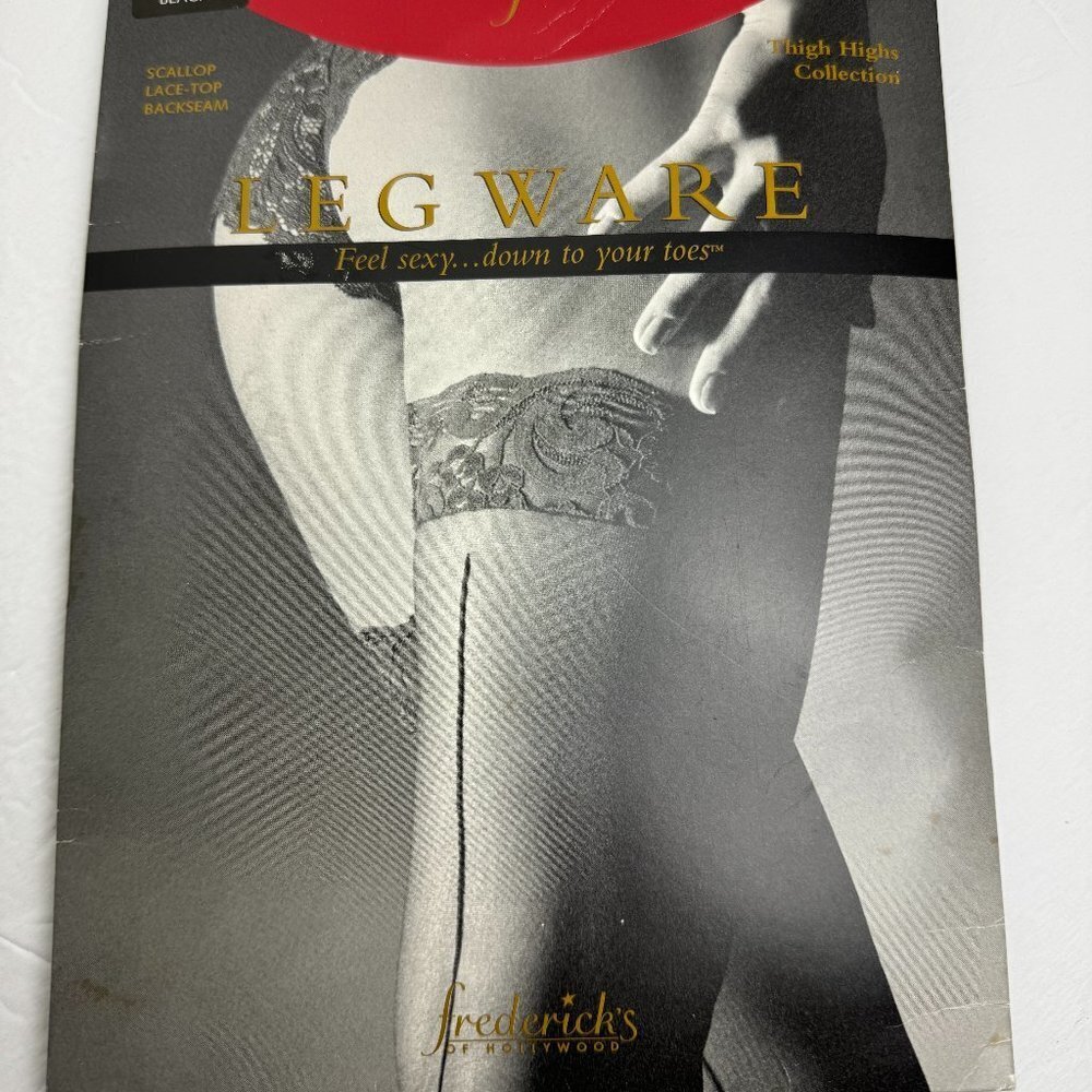 Frederick’s of Hollywood Lace-Top Suspender pantyhose Black Size Large ( L )